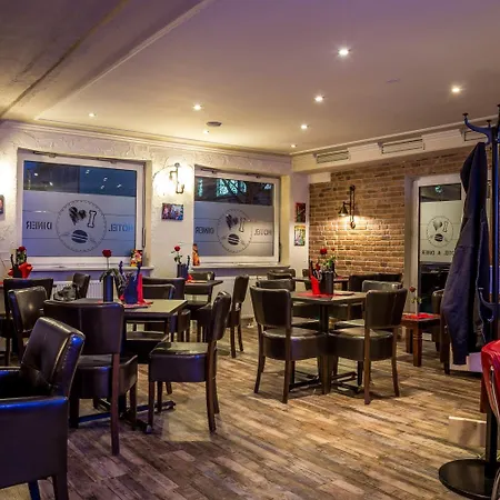 Engel Hotel + Diner Pensionat