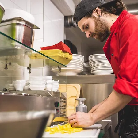 Pensionat Engel Hotel + Diner Aulendorf