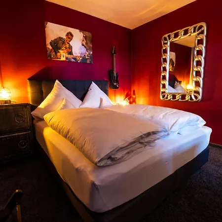 Engel Hotel + Diner Pensionat